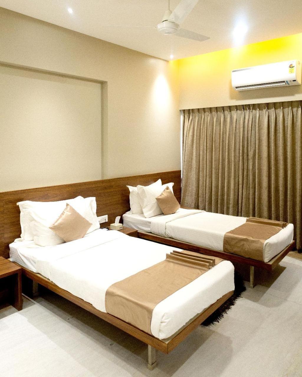 Hotel Ambience Excellency, Wakad, Pune Pimpri-Chinchwad Exterior photo