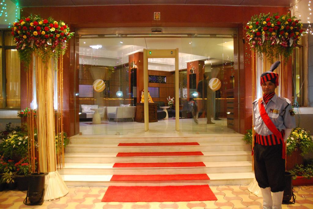 Hotel Ambience Excellency, Wakad, Pune Pimpri-Chinchwad Exterior photo